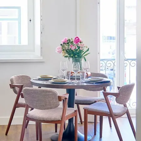 Choice Prime Alfama Daire *